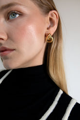 KNOT HOOP EARRING