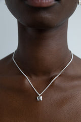 NECKLACE WITH CHARM PENDANT