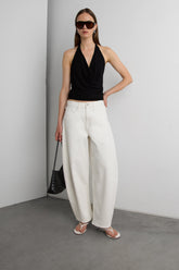 MID-RISE CURVED WAIST BARREL LEG PANT