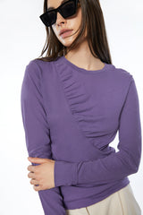 GATHERED DETAIL LONG SLEEVE