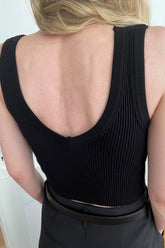 BUILT-IN BRA TANK TOP