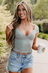 Off-Duty Glow Sweetheart Cap Sleeve Top (Grey)