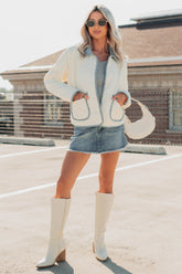 Chasing Dreams Contrast Seam Puffer Jacket (Ecru)