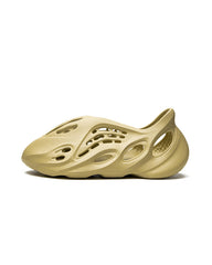 adidas Yeezy Foam RNNR Sulfur