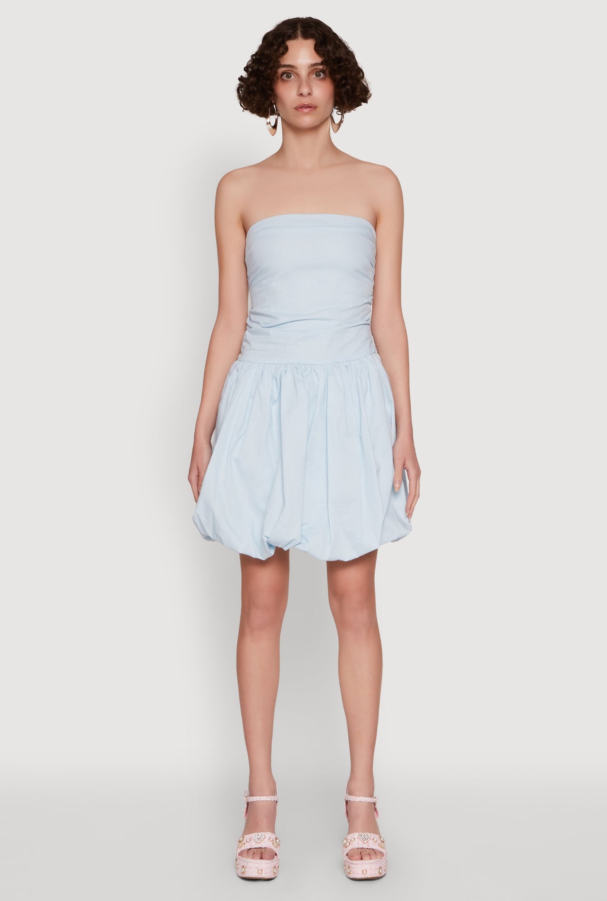 Chic Strapless Poplin Dress with Bubble Hem and Tie Back