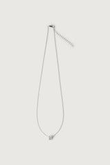 MINIMAL CHAIN WITH PENDANT