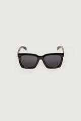 OVERSIZED FRAME SUNGLASSES