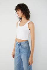 CROPPED SCOOP NECK TANK