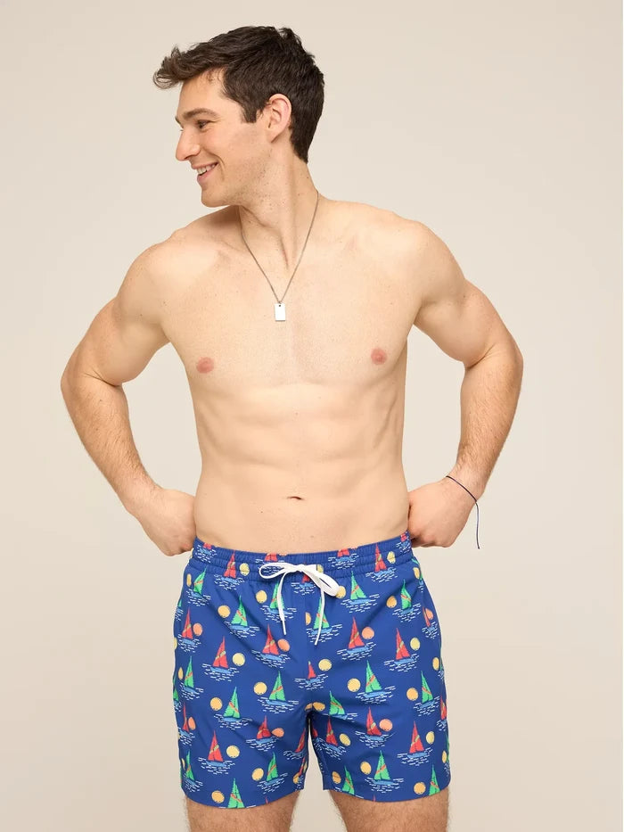 The Come Sail Aways 5.5" (Classic Lined Swim Trunk) - Image 4 - Chubbies Shorts